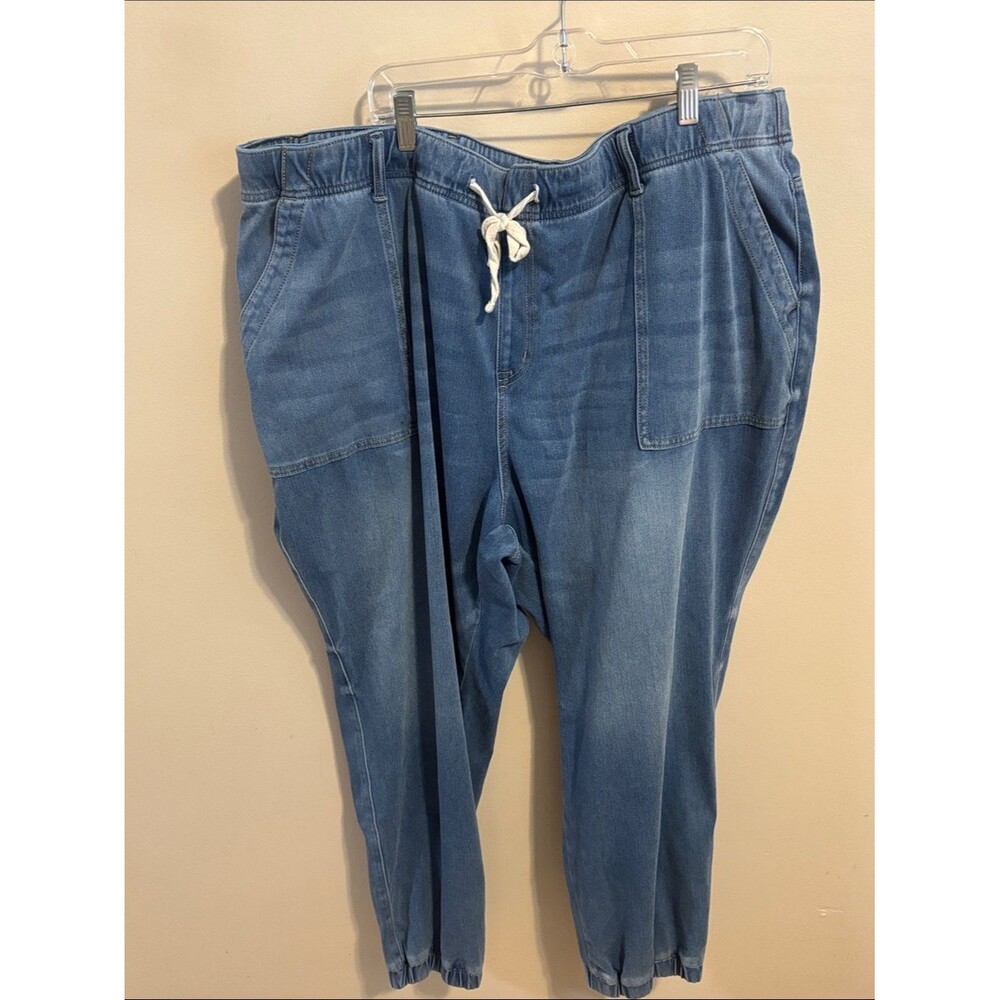 Lane Bryant Relaxed Denim Jogger in Light Blue with Drawstring size 26
